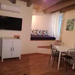 Gg Art Aparments Апартаменты