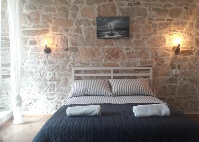 Gg Art Aparments アパート